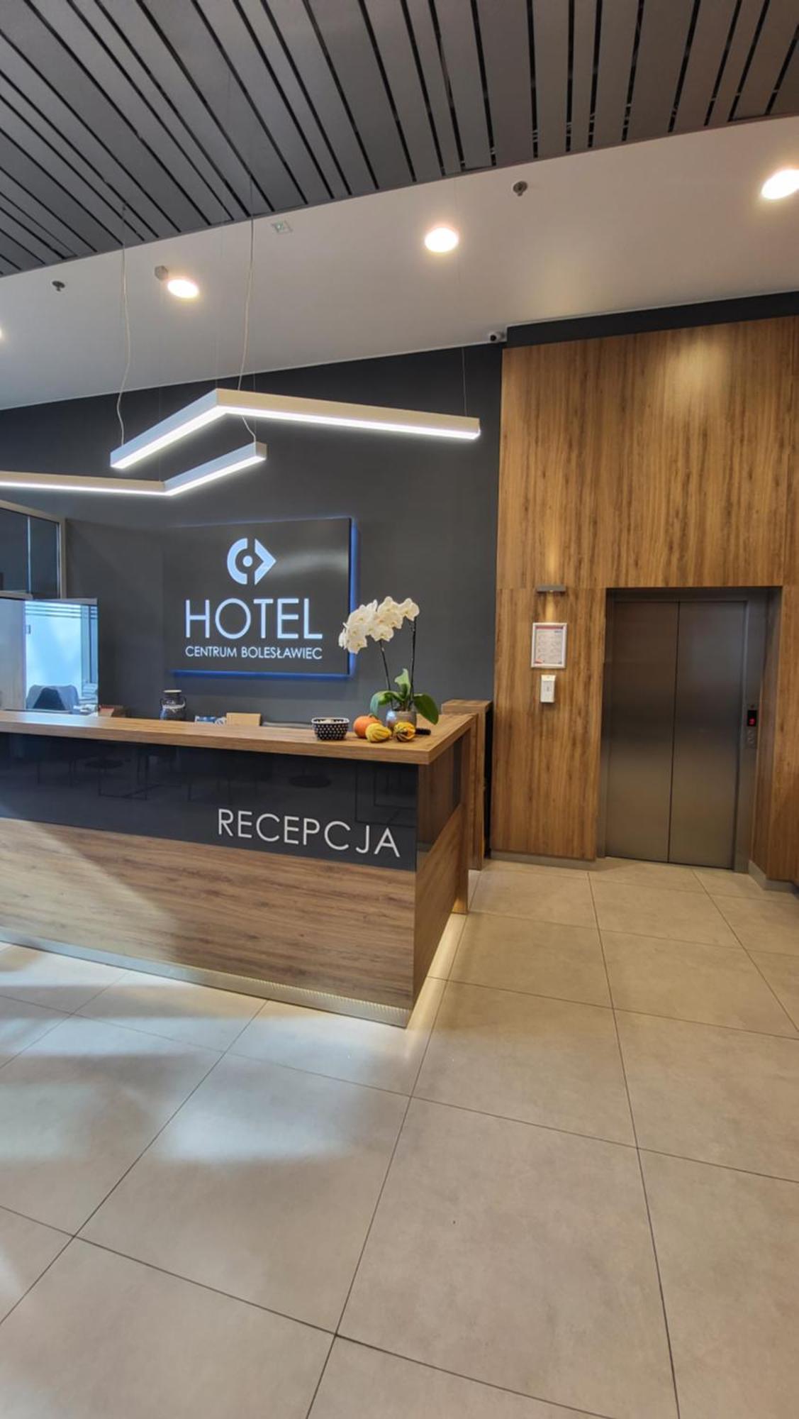 Hotel Centrum بوليسلافيتش المظهر الخارجي الصورة